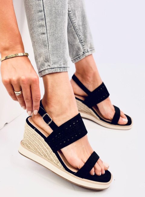 Sandałki espadryle na koturnie DEBEVE BLACK